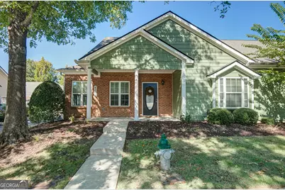 4301 Commonwealth Circle, Newnan, GA 30263 - Photo 1