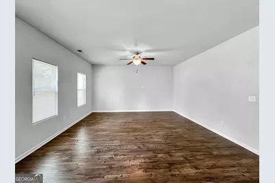 211 Daisy Circle, McDonough, GA 30252 - Photo 3