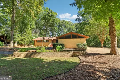 16 Perthshire Drive, Peachtree City, GA 30269 - Photo 3