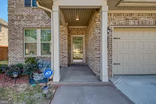 137 Cabin Way, Hampton, GA 30228 - Photo 3