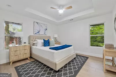 1542 Lavista Road NE, Atlanta, GA 30329 - Photo 17