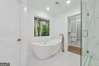1542 Lavista Road NE, Atlanta, GA 30329 - Photo 19