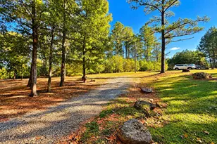 2323 Pleasant Valley Rd, Woodland, GA 31836 - Photo 5