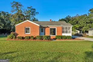 208 Comer Dr, Dublin, GA 31021 - Photo 1