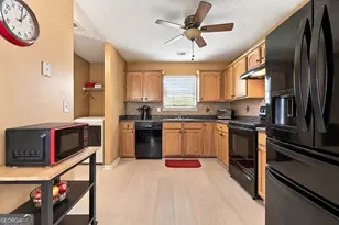 255 Galway Ln, Hampton, GA 30228 - Photo 13
