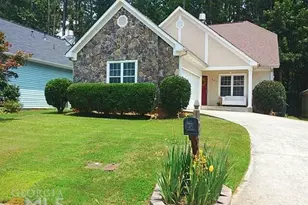 551 N Fairfield Dr, Peachtree City, GA 30269 - Photo 1