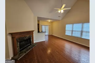 551 N Fairfield Drive, Peachtree City, GA 30269 - Photo 5