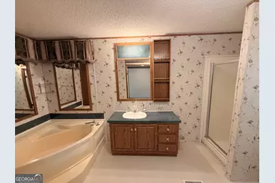 5180 Old Cornelia Highway, Lula, GA 30554 - Photo 17