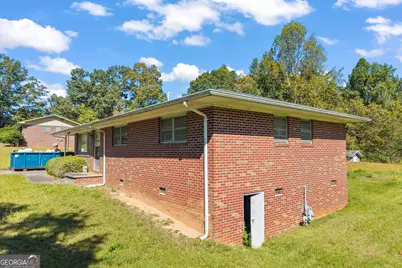 229 Lewis Street, Toccoa, GA 30577 - Photo 9