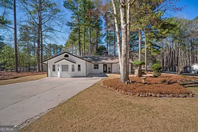 100 Dove Point, Peachtree City, GA 30269 - Photo 1