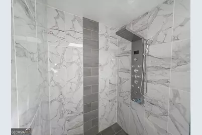 3944 Thornhill Drive SW, Lilburn, GA 30047 - Photo 23
