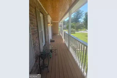 3944 Thornhill Drive SW, Lilburn, GA 30047 - Photo 5