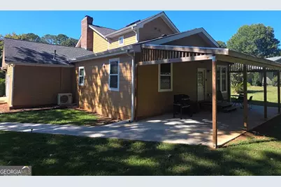 3944 Thornhill Drive SW, Lilburn, GA 30047 - Photo 31