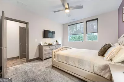 1305 Chelsea Circle NW, Atlanta, GA 30318 - Photo 17