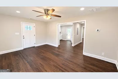 2172 Jernigan Drive SE, Atlanta, GA 30315 - Photo 5
