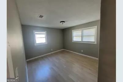 1400 Sycamore Drive, Kennesaw, GA 30152 - Photo 7