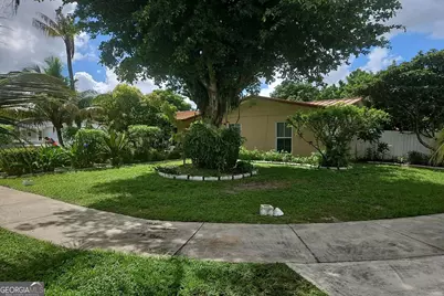 20050 NW 33rd Avenue, Opa Locka, FL 33056 - Photo 3