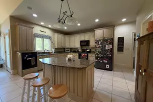 1215 Brush Creek Rd, Colbert, GA 30628 - Photo 15