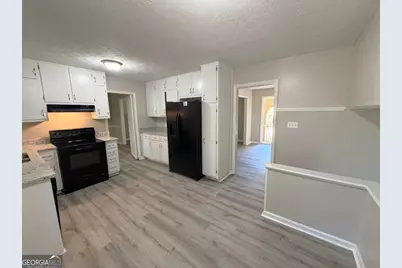 2271 Emerald Springs Drive, Decatur, GA 30035 - Photo 7