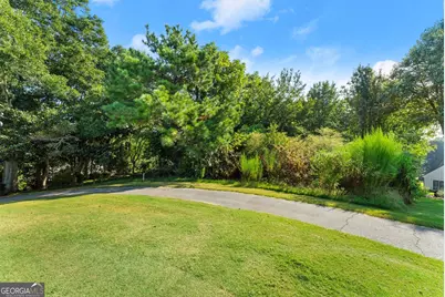 2020 Burgundy Drive, Braselton, GA 30517 - Photo 15