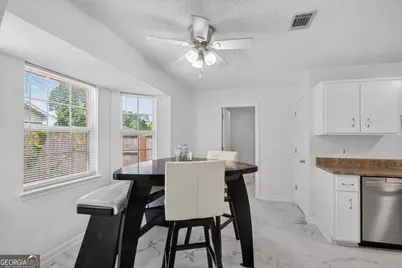 2201 Driftwood Lane, Hinesville, GA 31313 - Photo 11