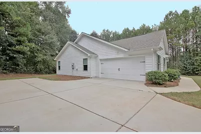 1375 Dolly Nixon Road, Senoia, GA 30276 - Photo 7
