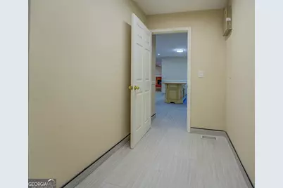 2436 Green Hollow Court, Conyers, GA 30012 - Photo 17