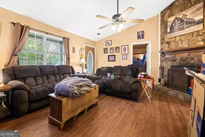 15 Dublin Court, Newnan, GA 30263 - Photo 3