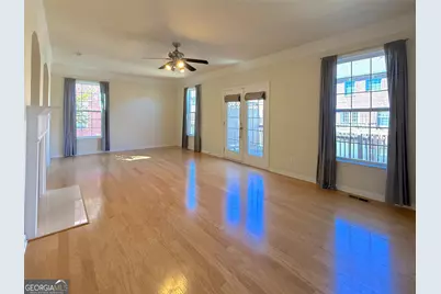 10507 Holliwell Court, Johns Creek, GA 30097 - Photo 7