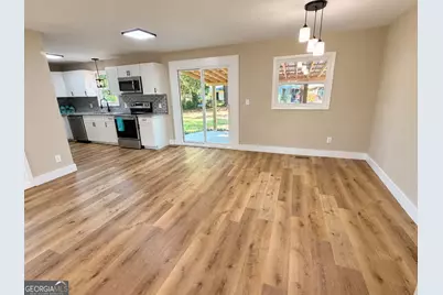 110 Susan Drive, Warner Robins, GA 31093 - Photo 5