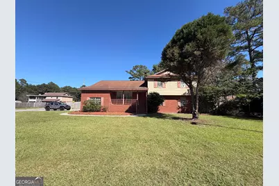 701 Charlotte Court, Hinesville, GA 31313 - Photo 3