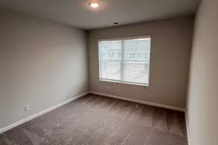 11651 Chatham Dr, Hampton, GA 30228 - Photo 5