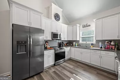 388 Sunset Drive, Statham, GA 30666 - Photo 27