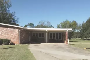 258 W Adams St, Tennille, GA 31089 - Photo 35