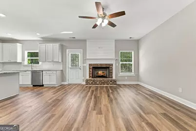 1604 English Road, Forsyth, GA 31029 - Photo 21