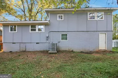 8020 Kendrick Road, Jonesboro, GA 30238 - Photo 15