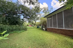 4917 Holly Hill Rd, Albany, GA 31721 - Photo 11