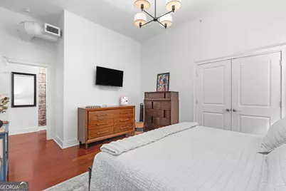 310 W Broughton Street #2013, Savannah, GA 31401 - Photo 9