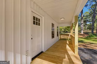 420 Parkway Drive, Toccoa, GA 30577 - Photo 3