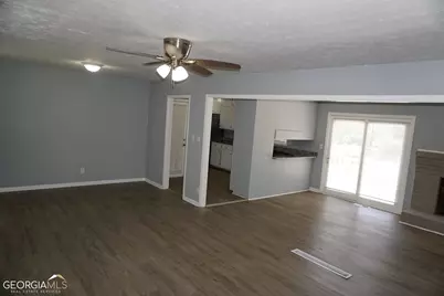 5601 Richlo Court, Forest Park, GA 30297 - Photo 3
