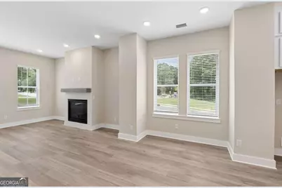 803 Auguste Avenue, Scottdale, GA 30079 - Photo 11