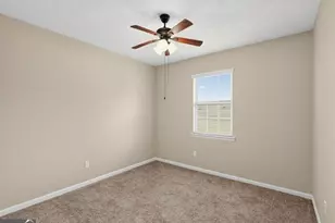 1528 Woodcrest Cir, Hinesville, GA 31313 - Photo 11