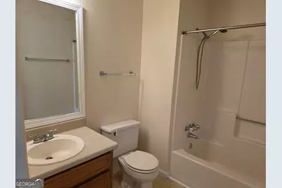5852 Summerglen Lane, Atlanta, GA 30349 - Photo 7