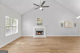 95 O'Tara Woods Dr, Newnan, GA 30263 - Photo 9