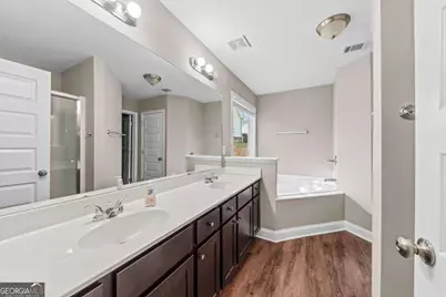 1249 Oak Springs Way, Statham, GA 30666 - Photo 7