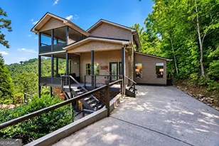 723 Ripshin Heights, Blue Ridge, GA 30513 - Photo 3