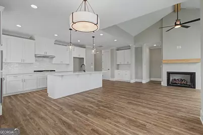 100 Redhaven Drive, Senoia, GA 30276 - Photo 9