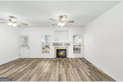 11487 S Glen St, Hampton, GA 30228 - Photo 9