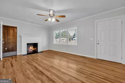 317 E Broad Street, Winder, GA 30680 - Photo 9