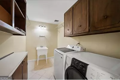 3474 Sunderland Circle NE, Atlanta, GA 30319 - Photo 11